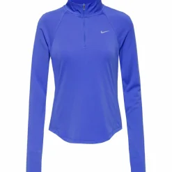 Nike · TEMPO