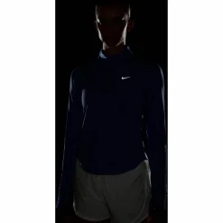 Nike · TEMPO
