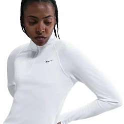 Nike · TEMPO