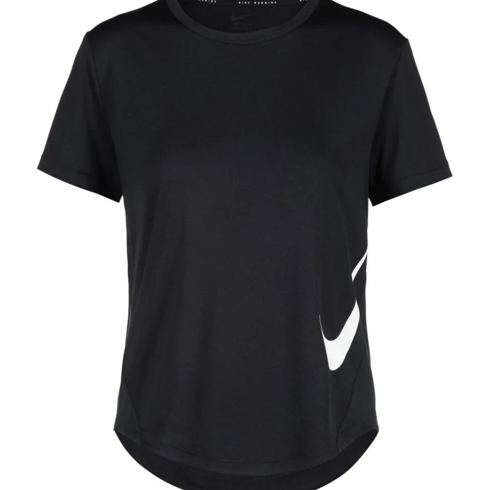 Nike · Tempo Swoosh