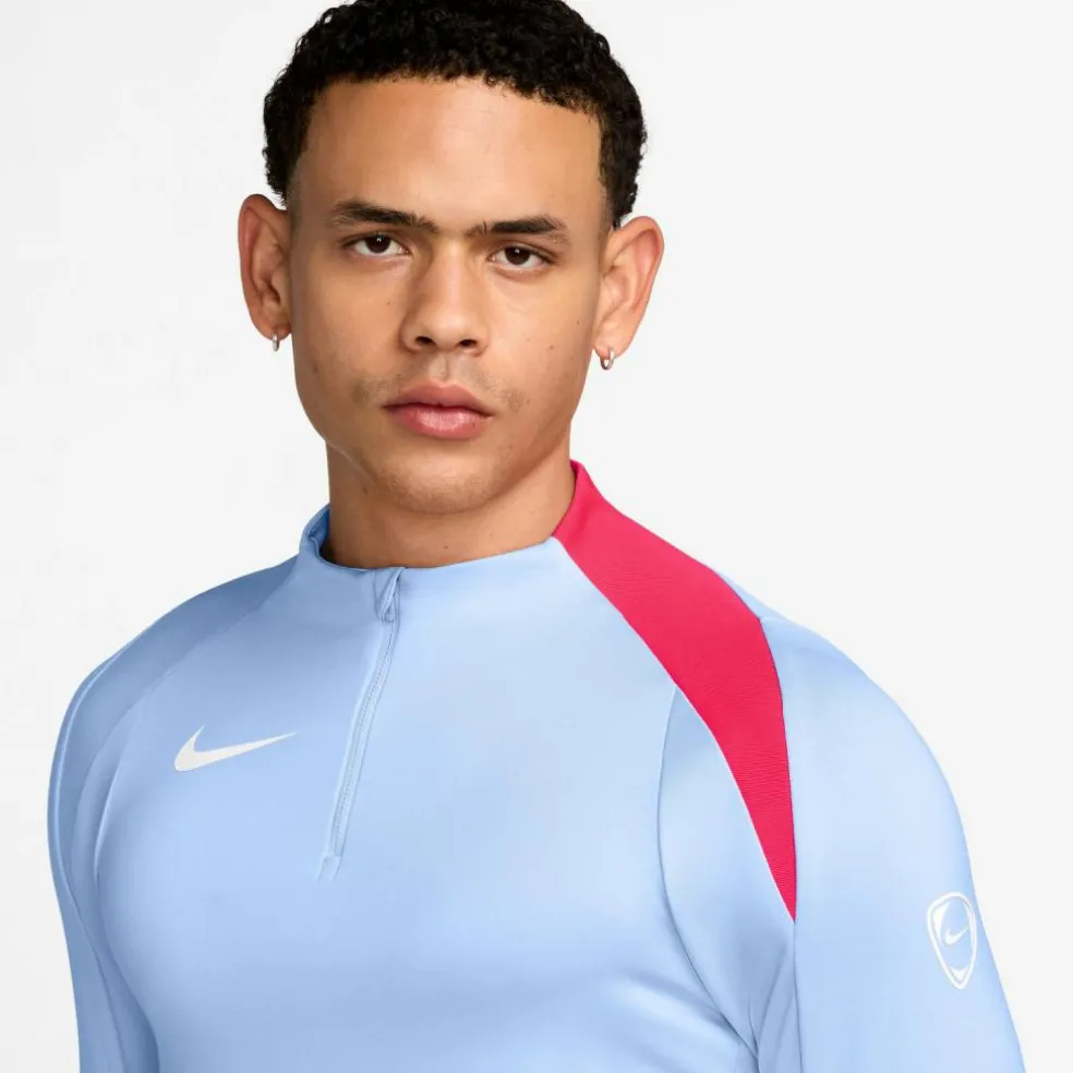 Nike · Total 90