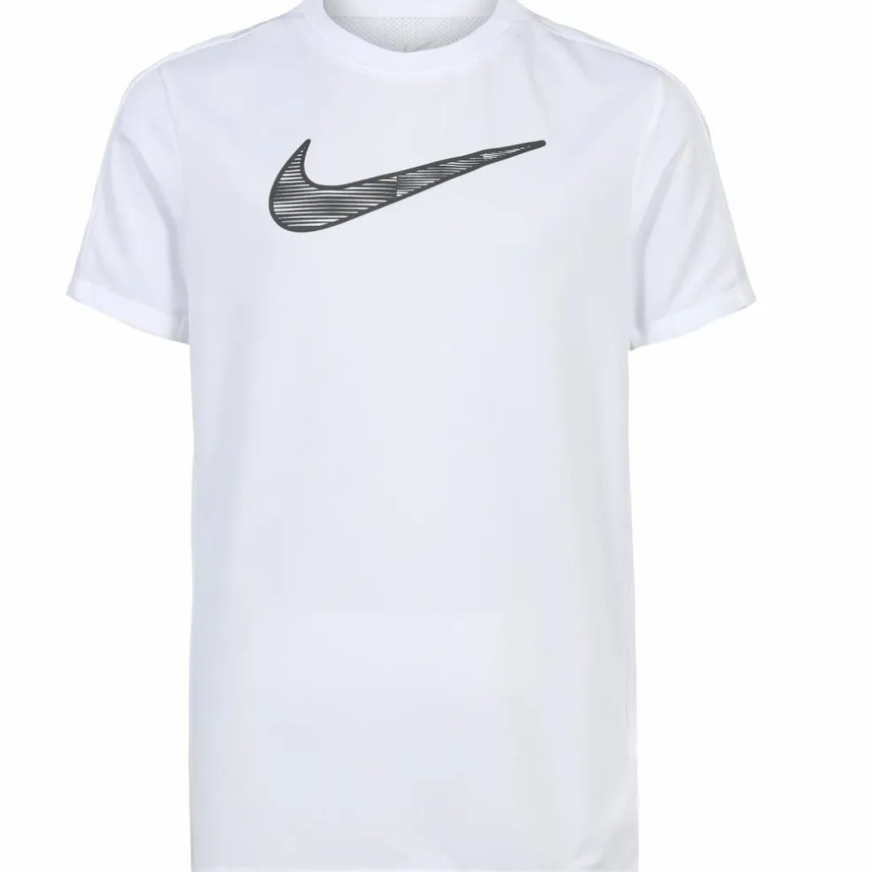 Nike · Trophy23