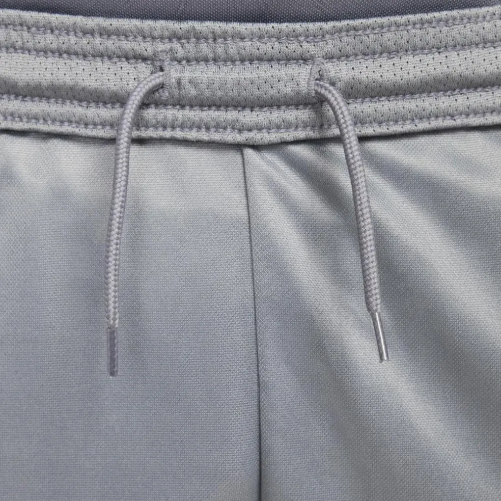 Nike · Trophy23