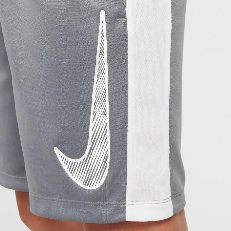 Nike · Trophy23