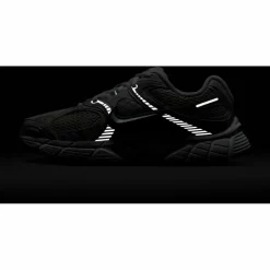 Nike · V5 RNR