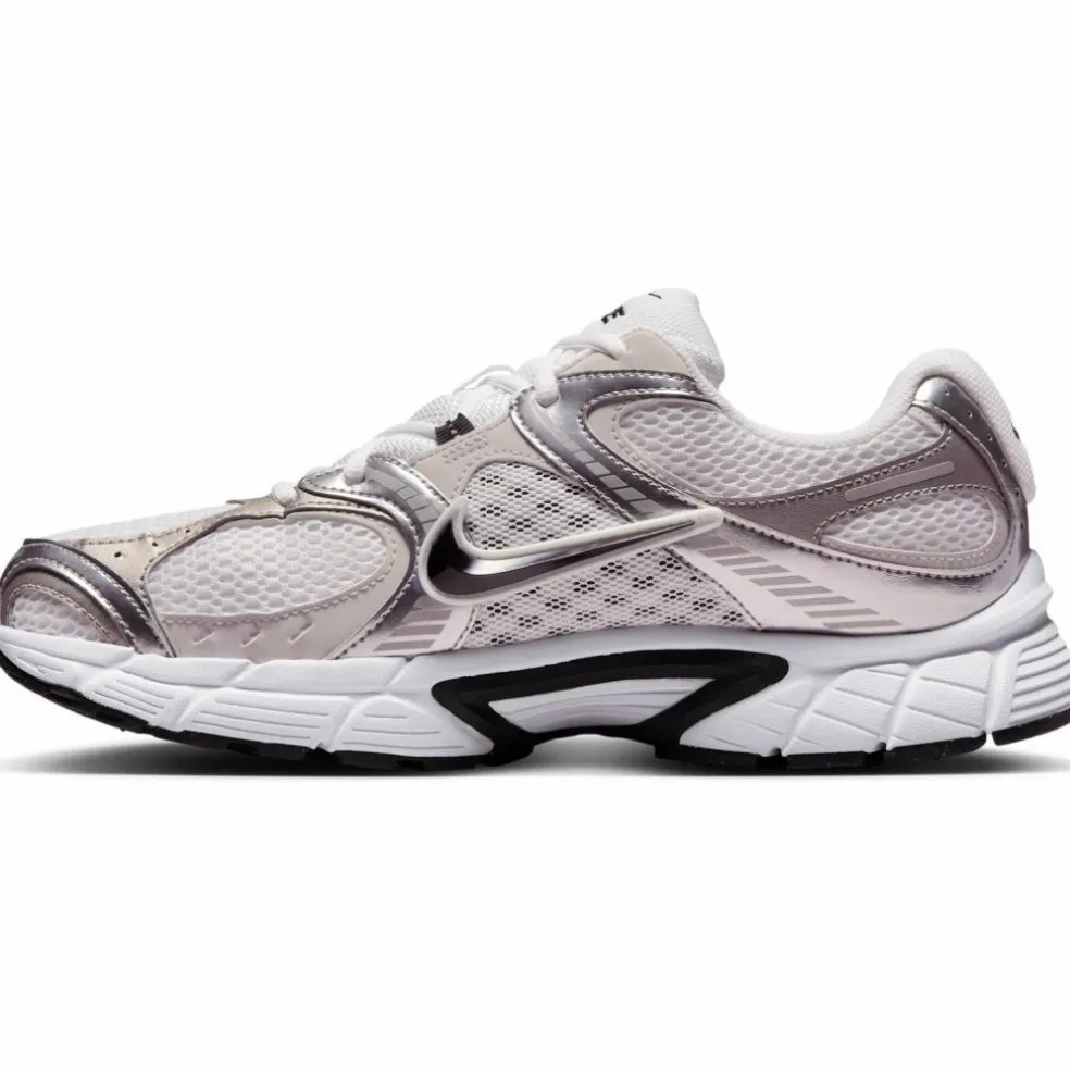 Nike · V5 RNR