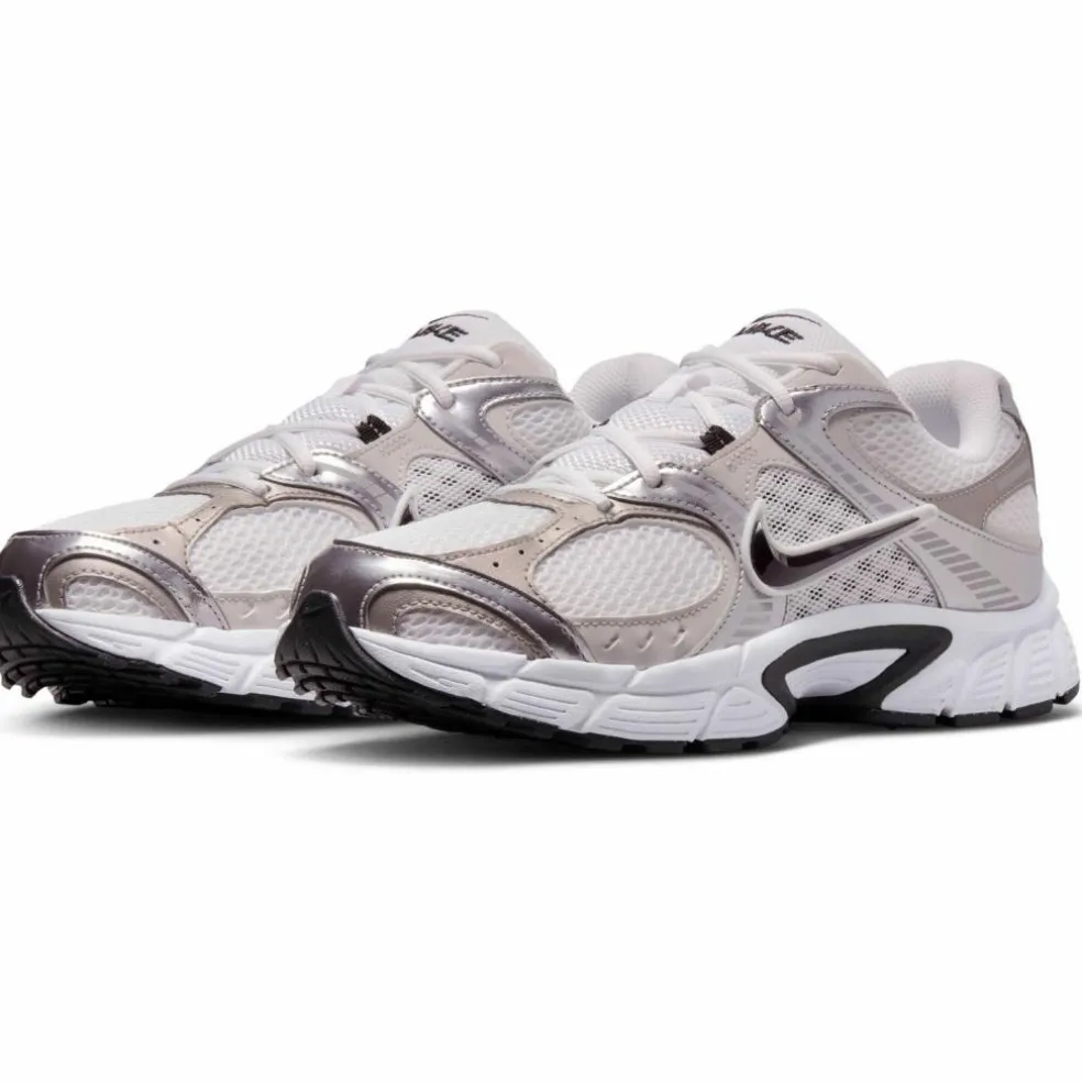 Nike · V5 RNR