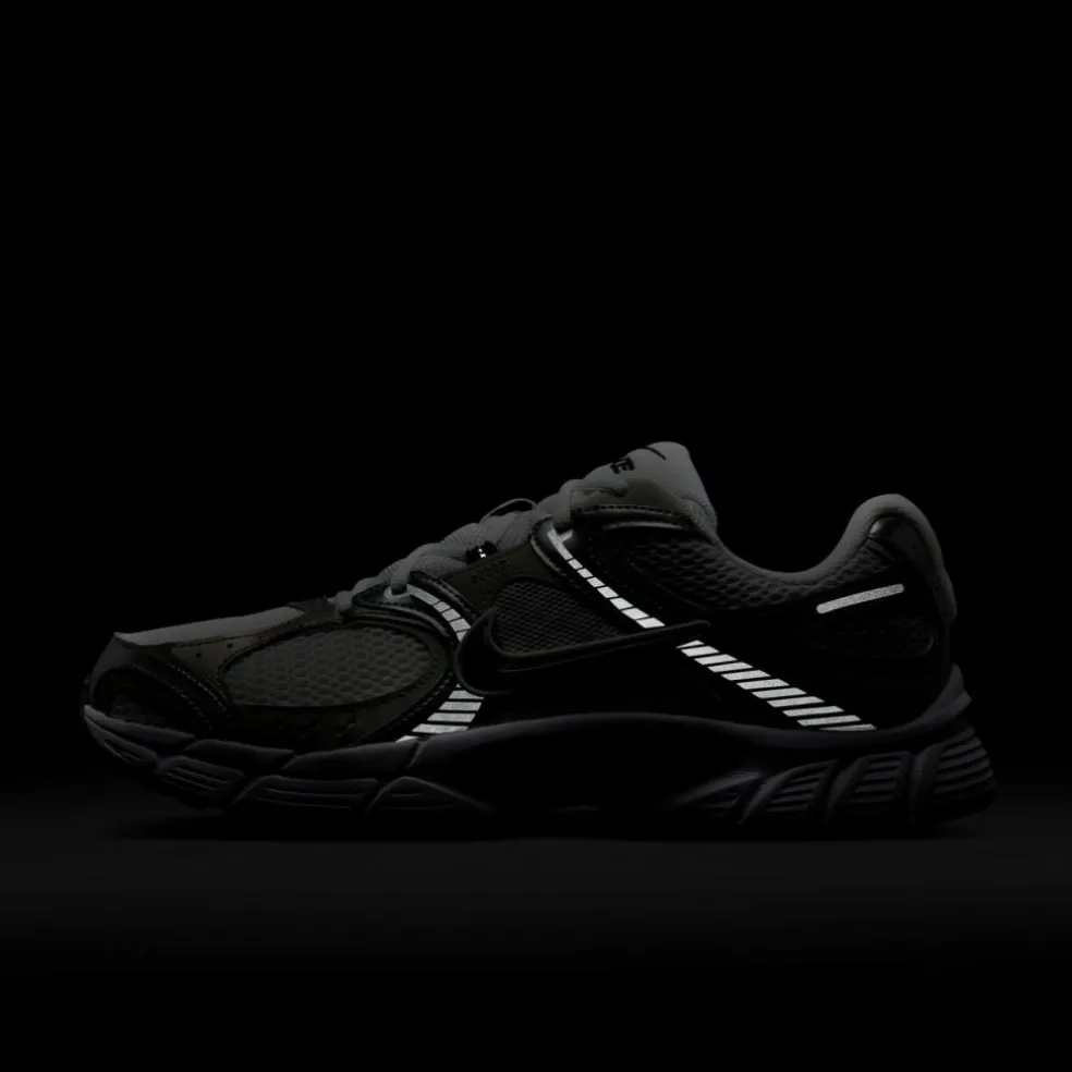 Nike · V5 RNR