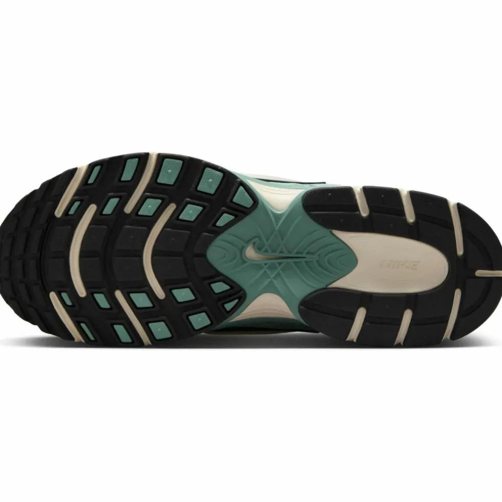 Nike · V5 RNR