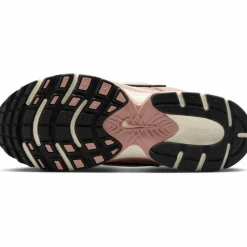 Nike · V5 RNR