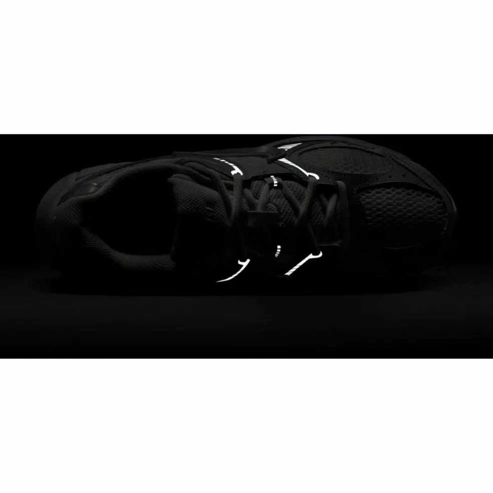 Nike · V5 RNR