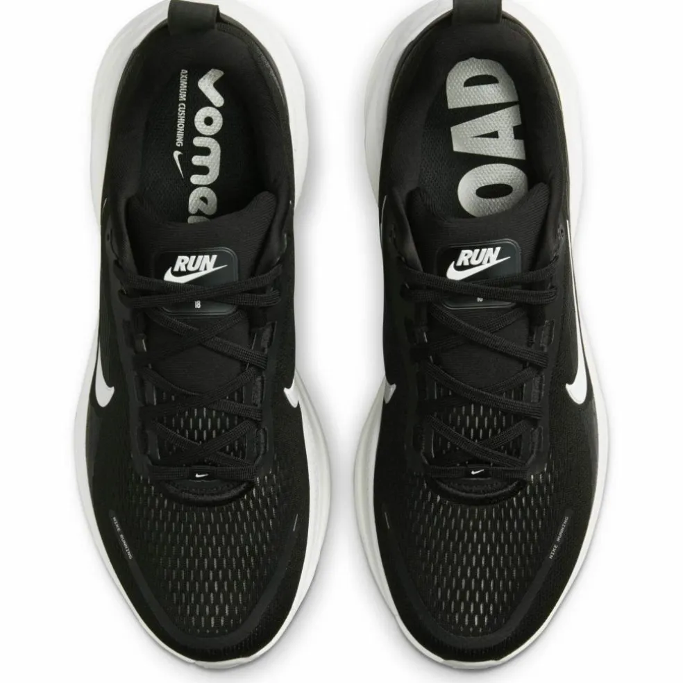 Nike · Vomero 18