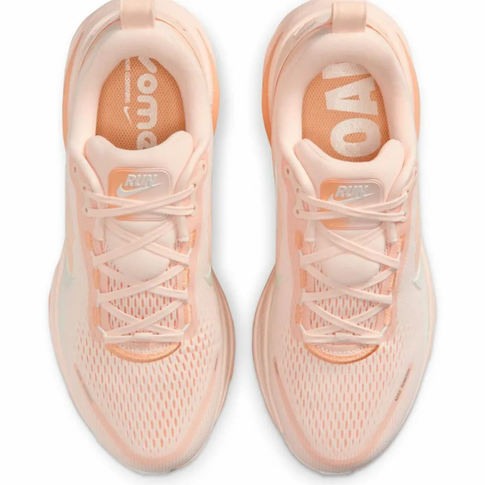 Nike · VOMERO 18