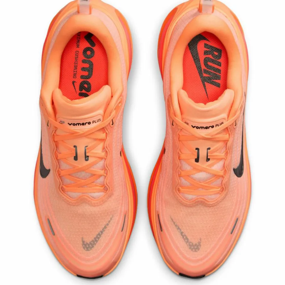Nike · VOMERO PLUS