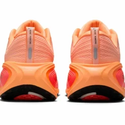 Nike · VOMERO PLUS