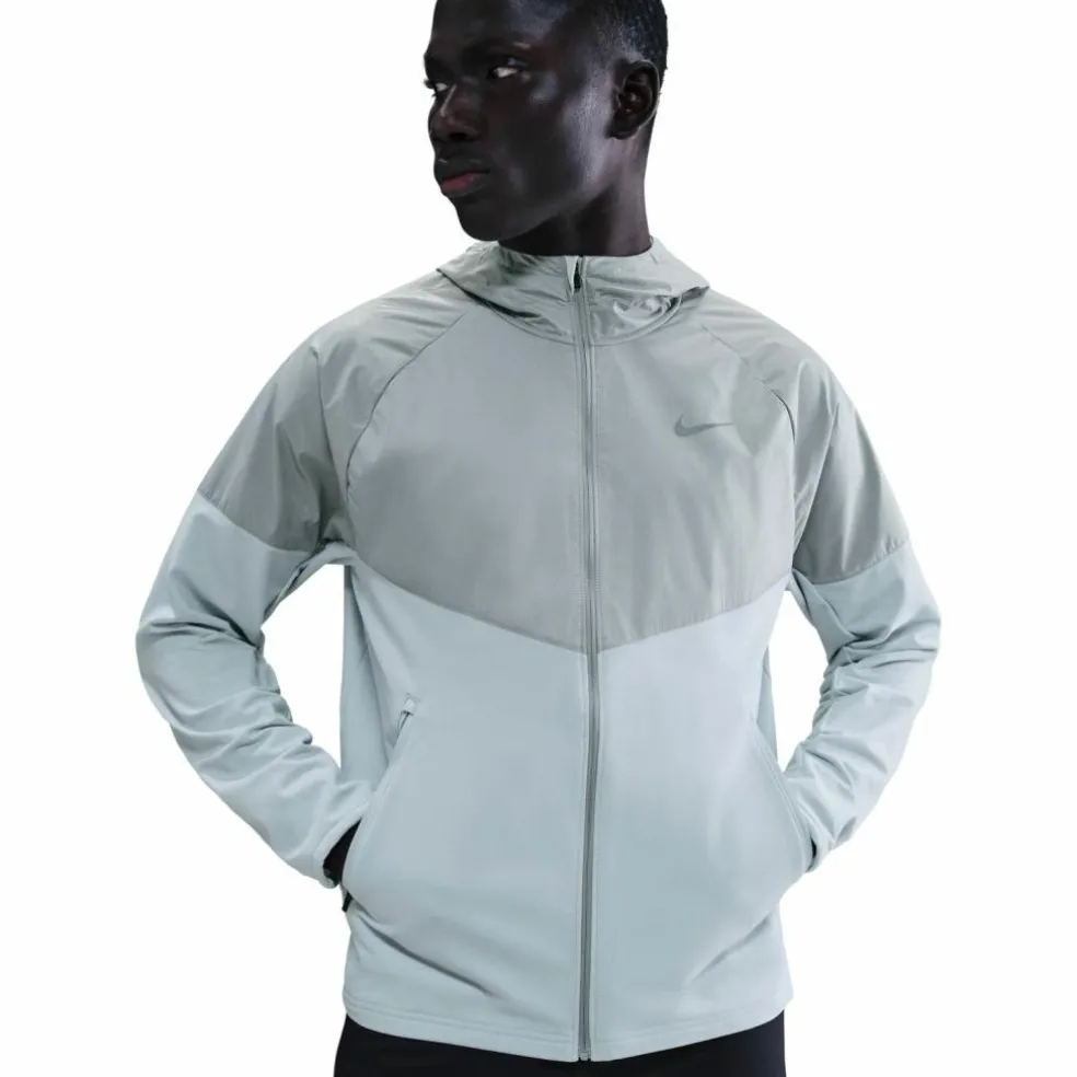 Nike · WNTRZD MILER