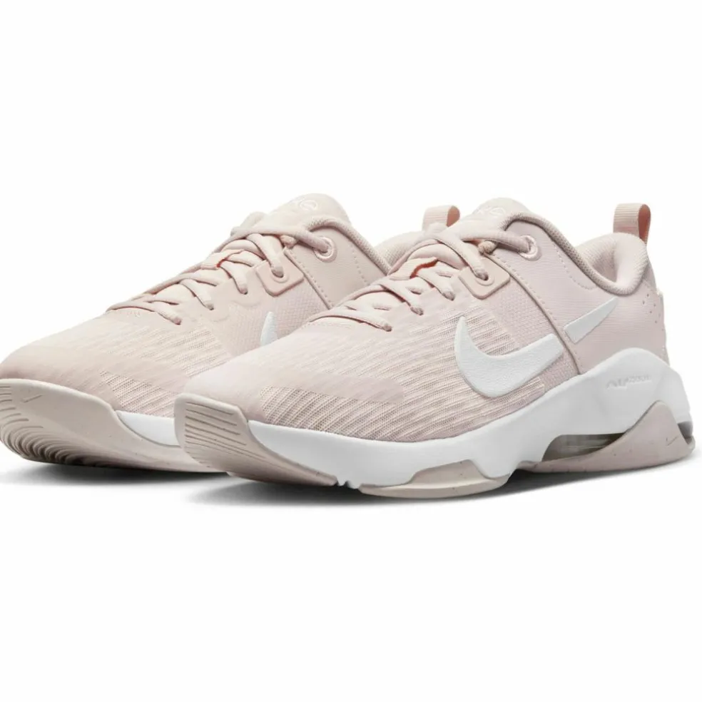 Nike · Zoom Bella 6