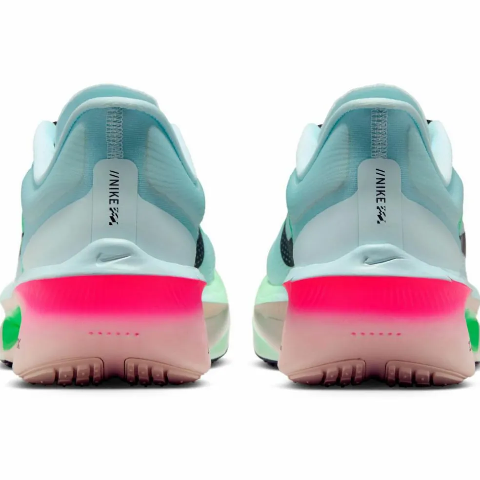 Nike · ZOOM FLY 6