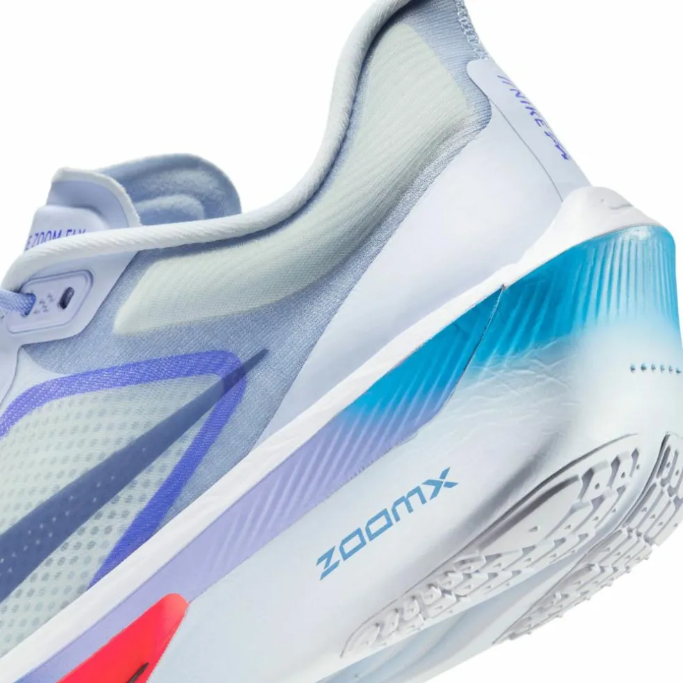 Nike · ZOOM FLY 6