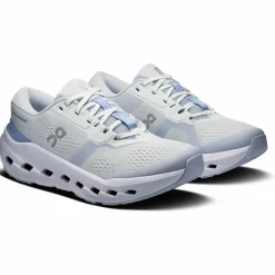 On · Cloudrunner 3
