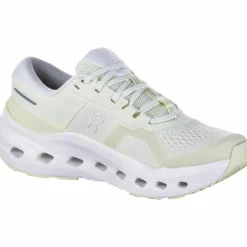 On · Cloudrunner 3