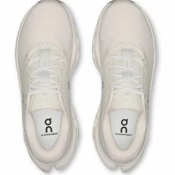 On · Cloudrunner 3