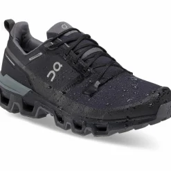 On · Cloudwander Waterproof