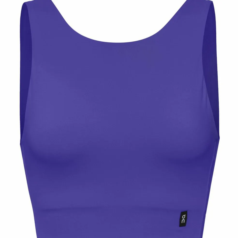 On · Core 2-in-1 Crop