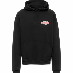 ON VACATION · Apre´s Ski
