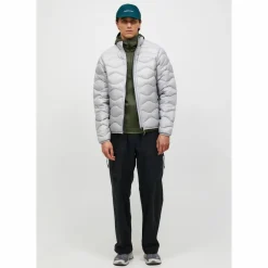 Peak Performance · M Helium Down Jacket