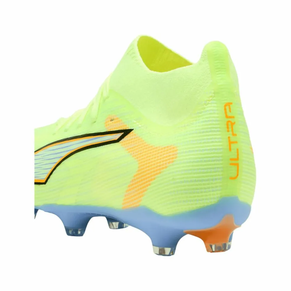 PUMA · ULTRA 6 Match+ FG/AG Light Up Damen