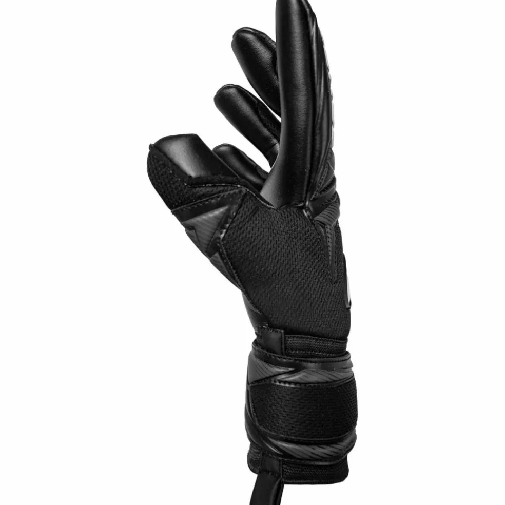 Reusch · Attrakt Infinity Evo NC