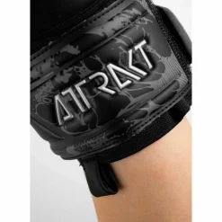 Reusch · Attrakt Infinity Junior