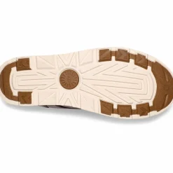 Ugg · Cason