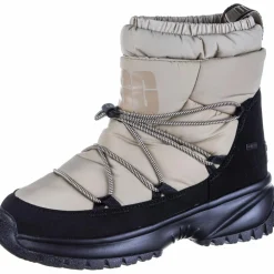 Ugg · Yose Puffer