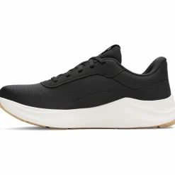 Under Armour · Aurora 3