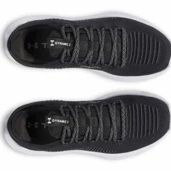 Under Armour · Dynamic 2