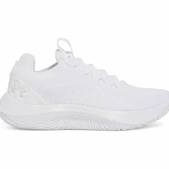 Under Armour · Dynamic 2