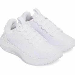 Under Armour · Dynamic 2