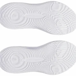 Under Armour · Dynamic 2