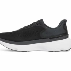 Under Armour · Infinite Pro 2