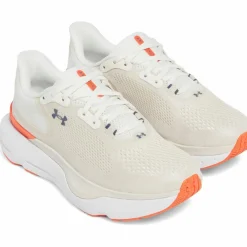 Under Armour · Infinite Pro 2