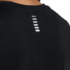 Under Armour · Streaker
