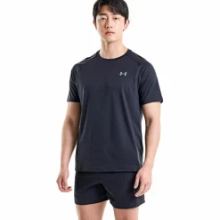 Under Armour · Tech 2.0