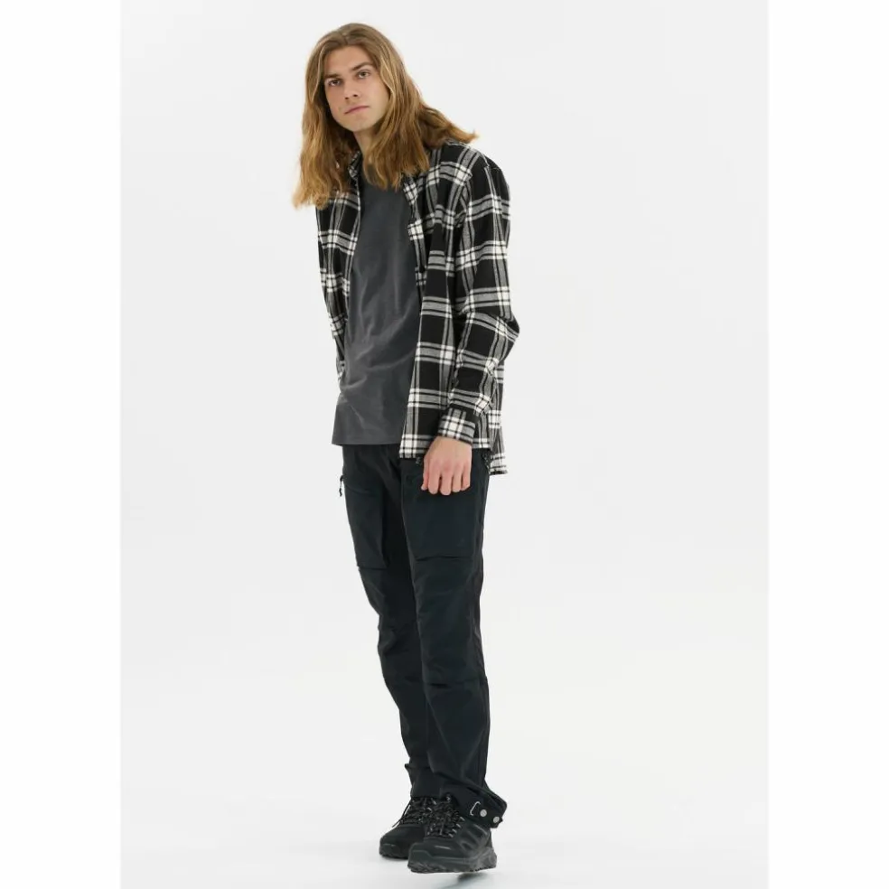Whistler · Hoggs