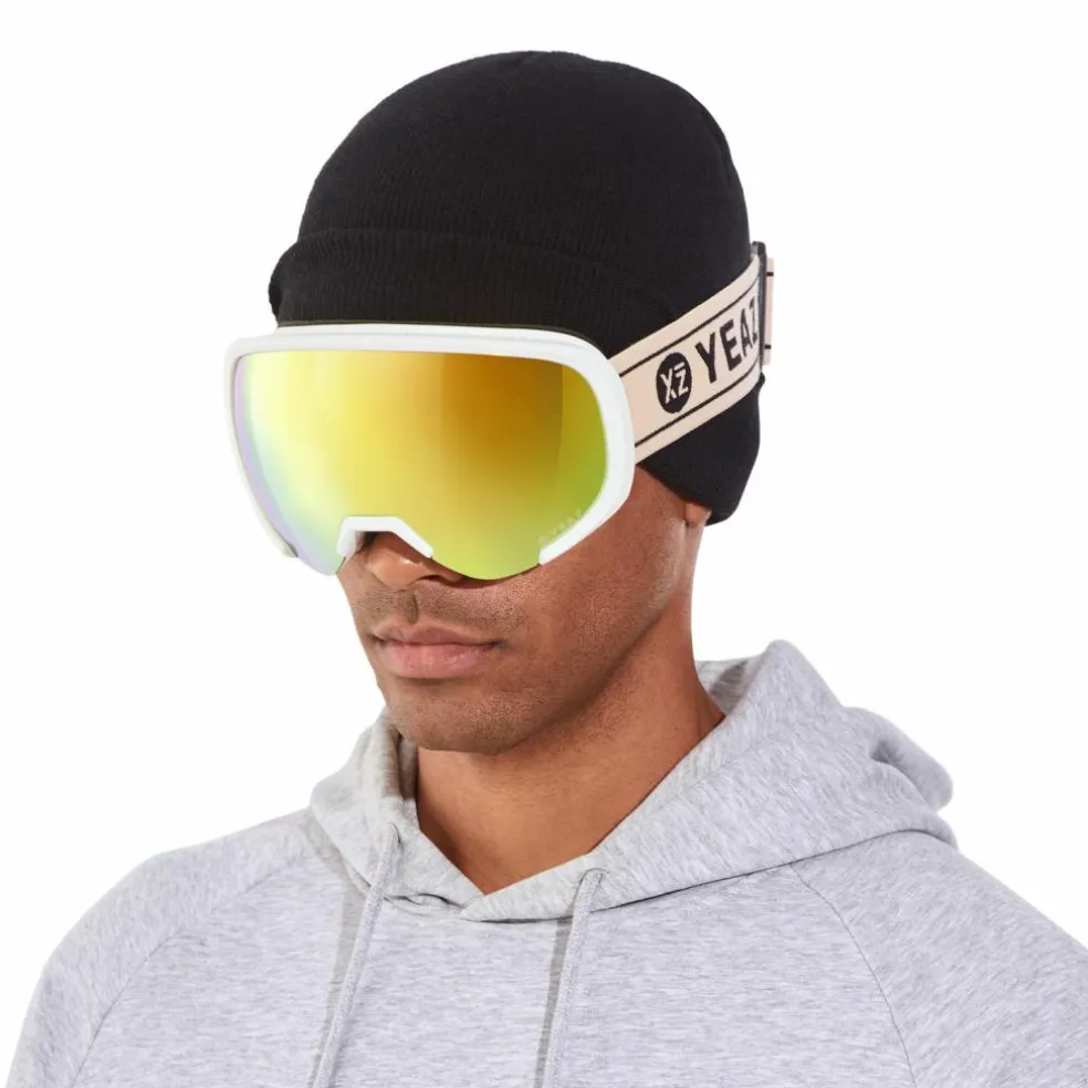 YEAZ · BLACK RUN