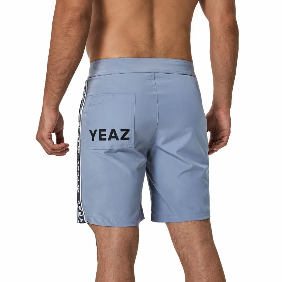 YEAZ · DAVEY