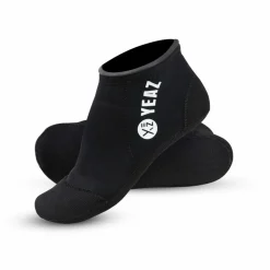 YEAZ · NEOSOCK LOW