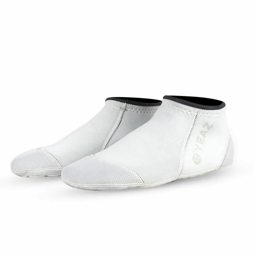 YEAZ · NEOSOCK LOW PRO