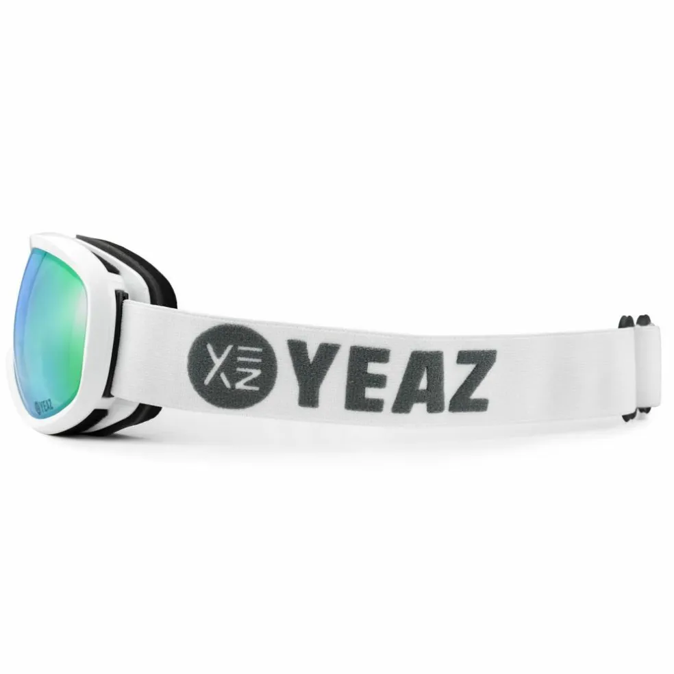 YEAZ · STEEZE